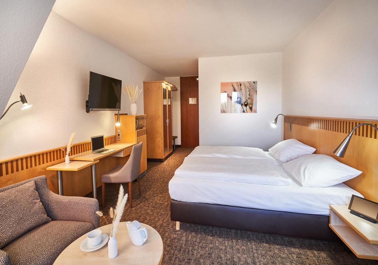 Parkhotel Nuembrecht Luaran gambar